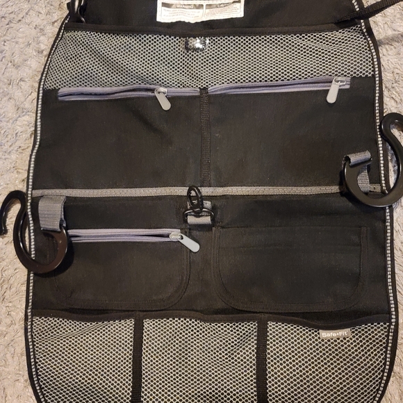 Caddy - Picture 2 of 3